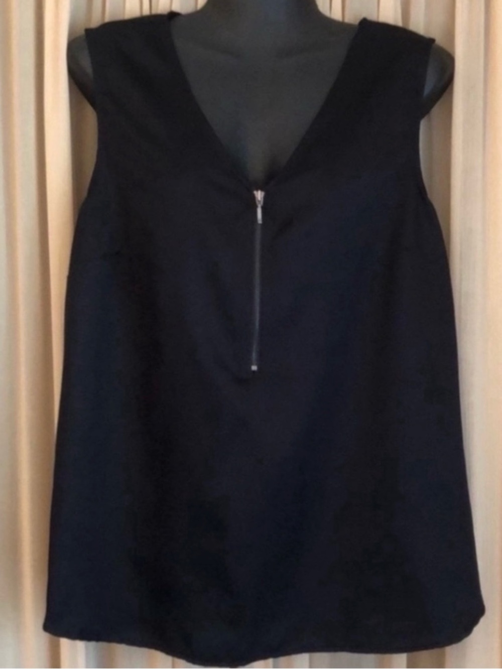 Beautiful Black Sleeveless XL Apt. 9 Blouse(NWOT)